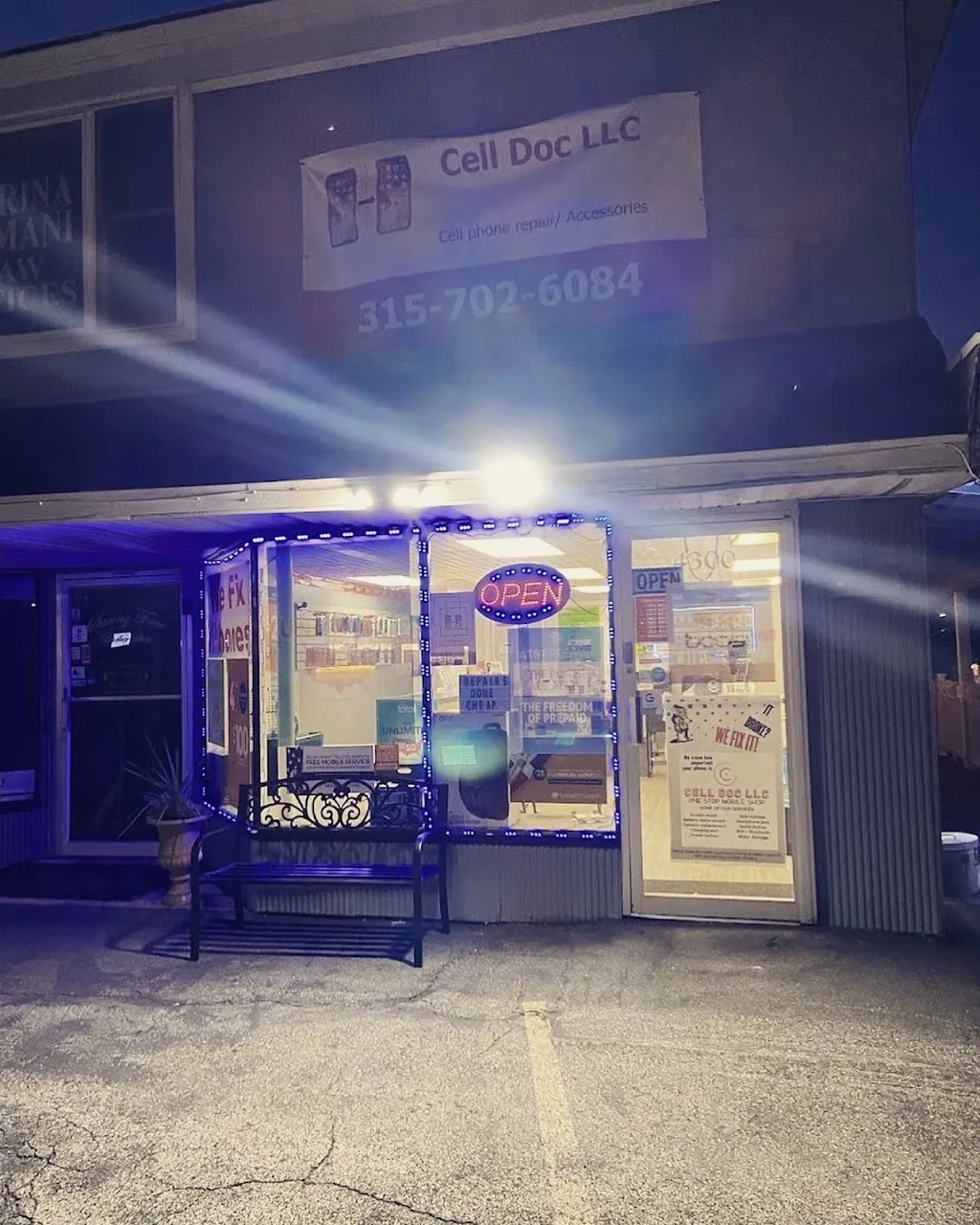 Photo of Cell Doc LLC- REPAIRS DONE ON SITE AT YOUR LOCATION