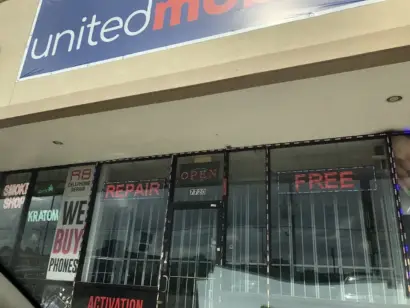 PHONE REPAIR TECHS United Mobile - photo 1