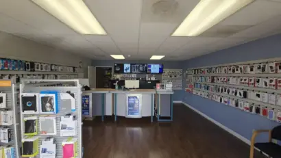Mobile Fix Center - photo 1