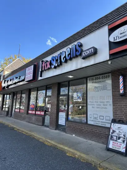 iFixScreens Massapequa Park - photo 1