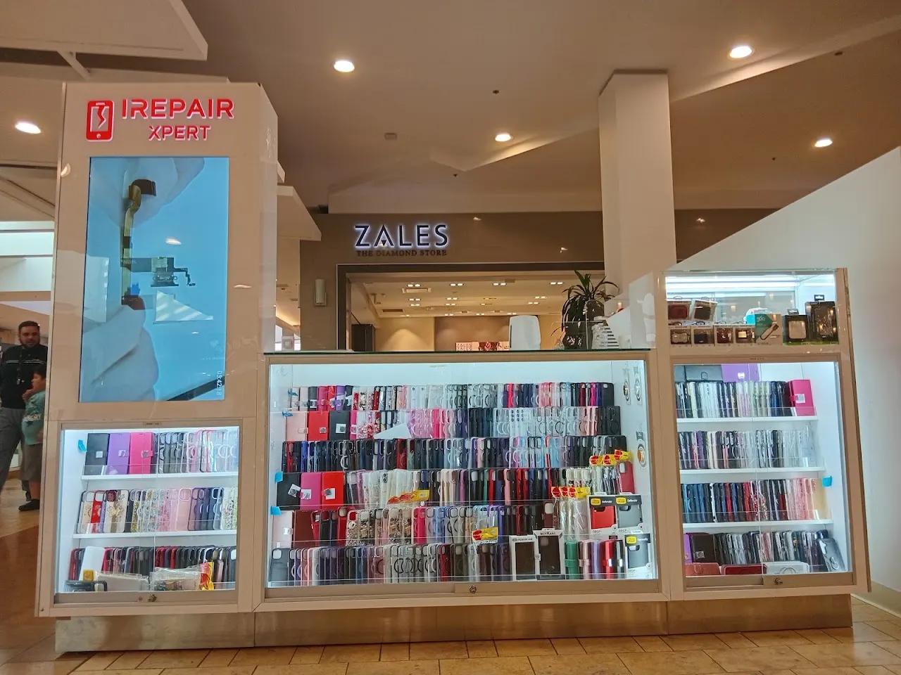 Photo of Irepair xpert the shops at the plam desert