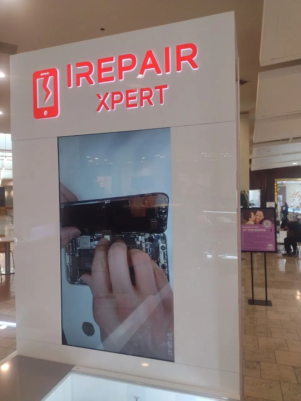 Photo of Irepair xpert the shops at the plam desert