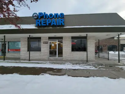Metro Detroit Phone Repair Trenton - photo 1