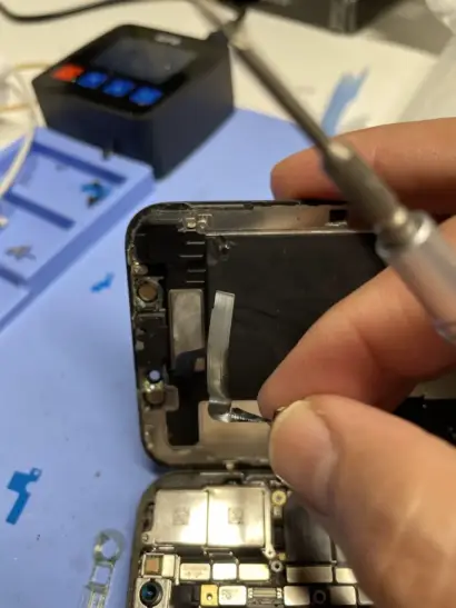 Phone repair - photo 1