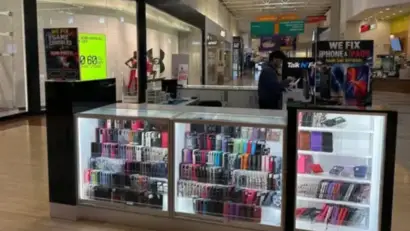 Talk N Fix Phone Repair Arundel Mills - photo 1