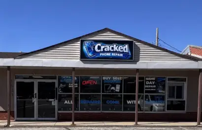Cracked PhoneRepair - photo 1