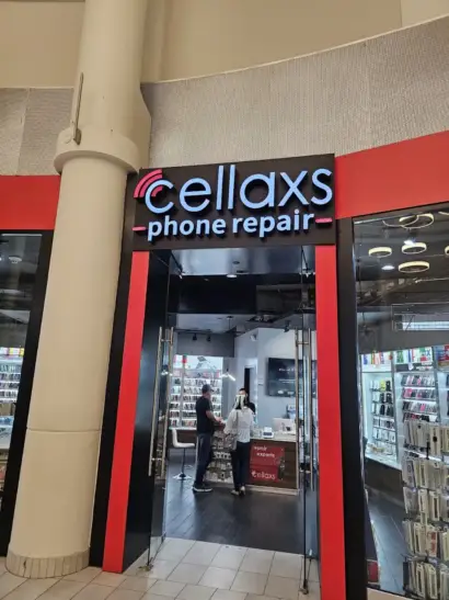 Cellaxs Phone Repair - photo 1