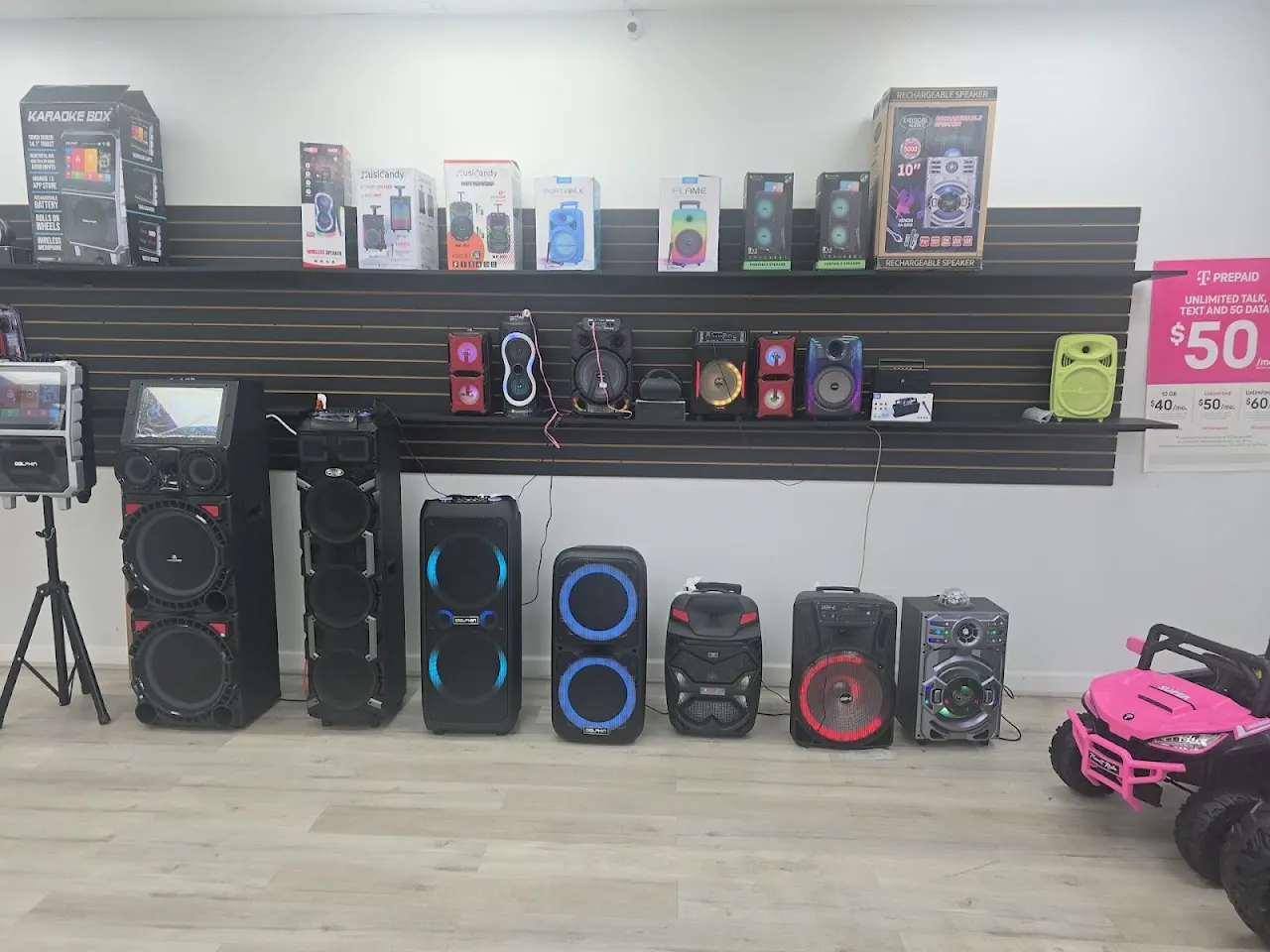 Photo of R2 Wireless